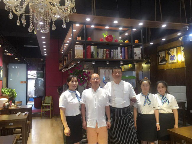 线下牛排体验店